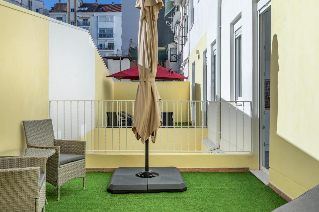 Gorgeous Apt With A Large Private Terrace Valencia Exterior photo