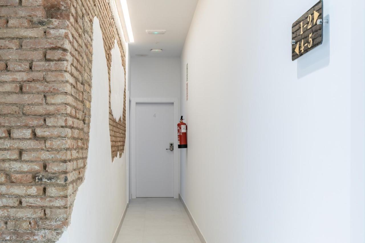 Gorgeous Apt With A Large Private Terrace Valencia Exterior photo