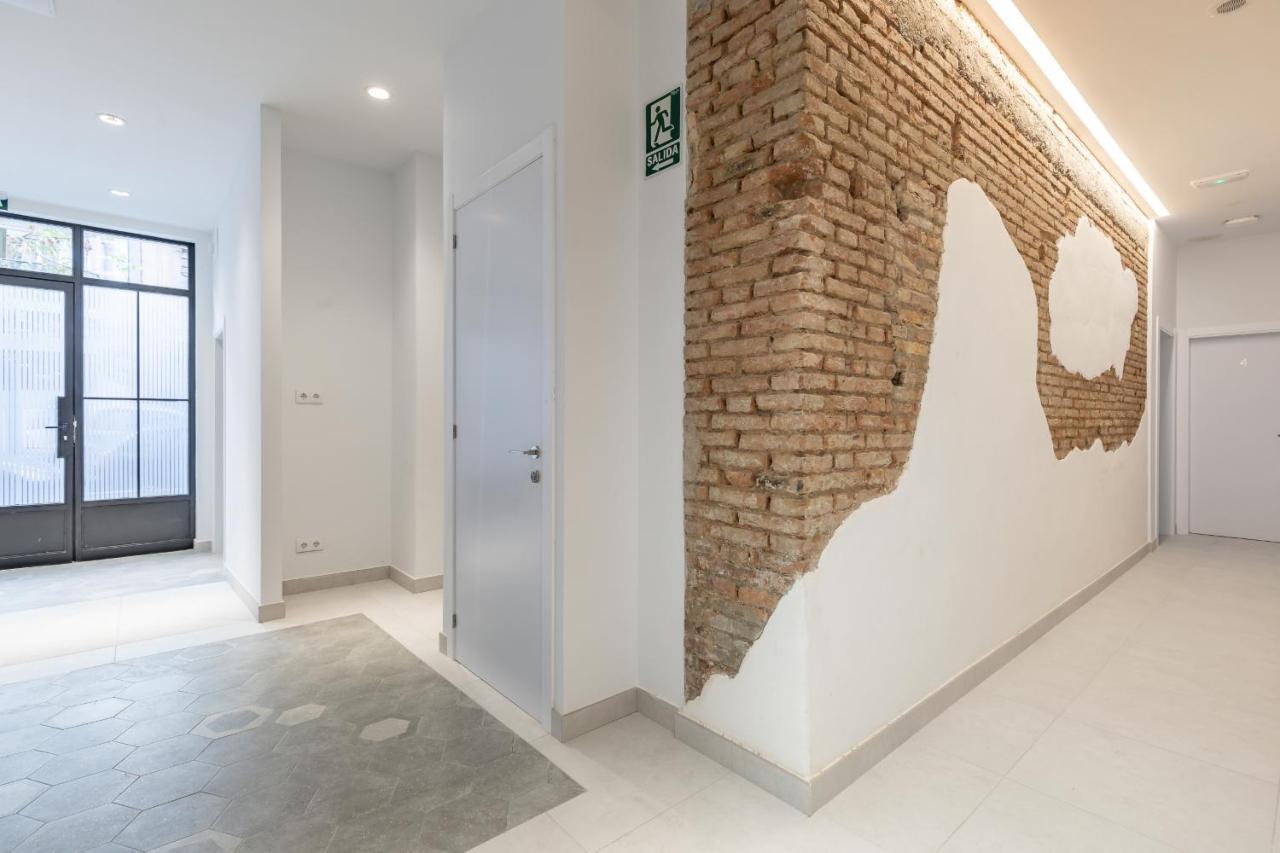 Gorgeous Apt With A Large Private Terrace Valencia Exterior photo